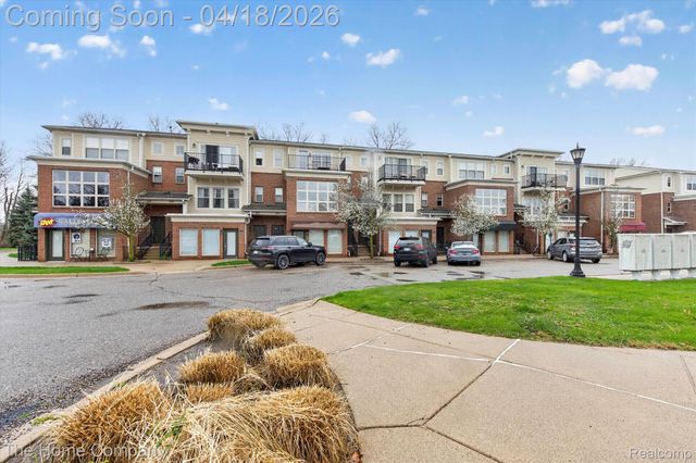 306 Legato Drive, Walled Lake, MI 48390