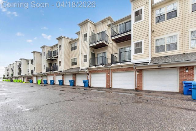 306 Legato Drive, Walled Lake, MI 48390