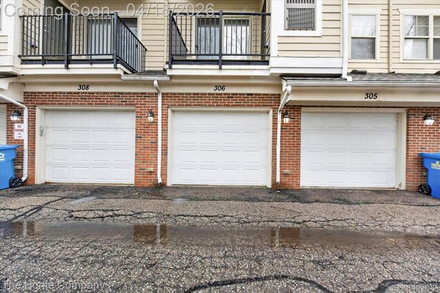 306 Legato Drive, Walled Lake, MI 48390