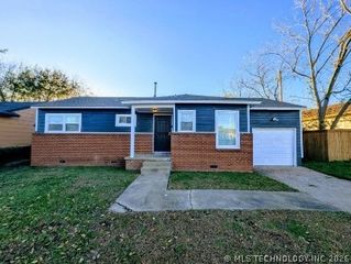4376 N Frankfort Place, Tulsa, OK 74106