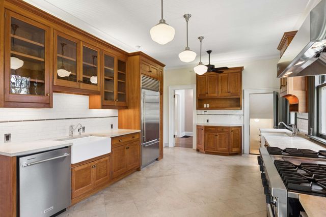4414 Howell Pl, Nashville, TN 37205