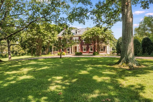 4414 Howell Pl, Nashville, TN 37205