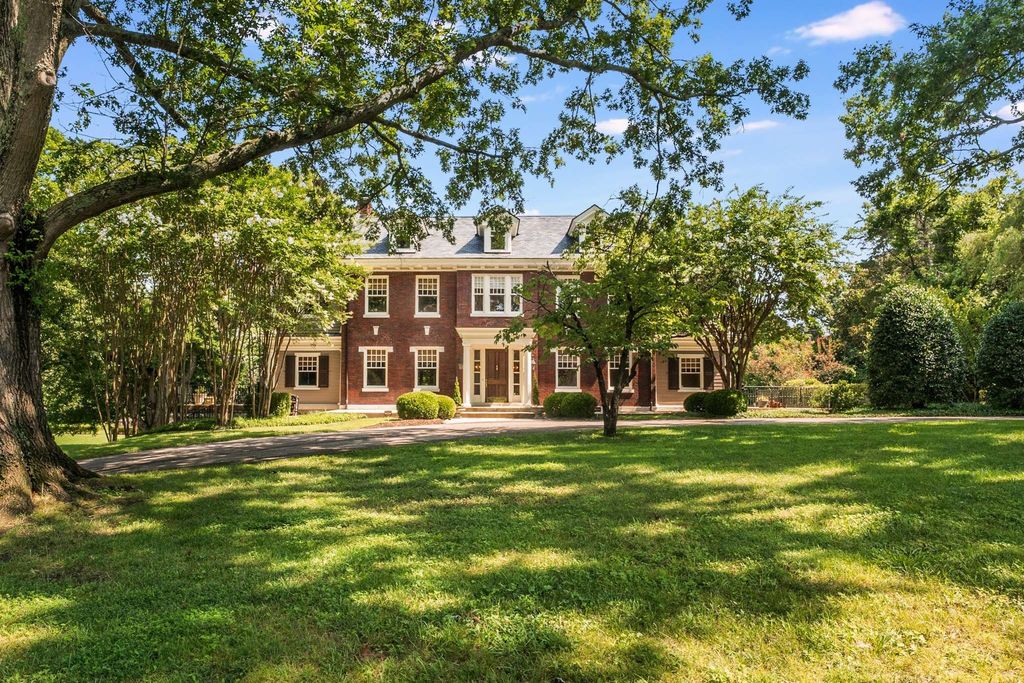 4414 Howell Pl, Nashville, TN 37205
