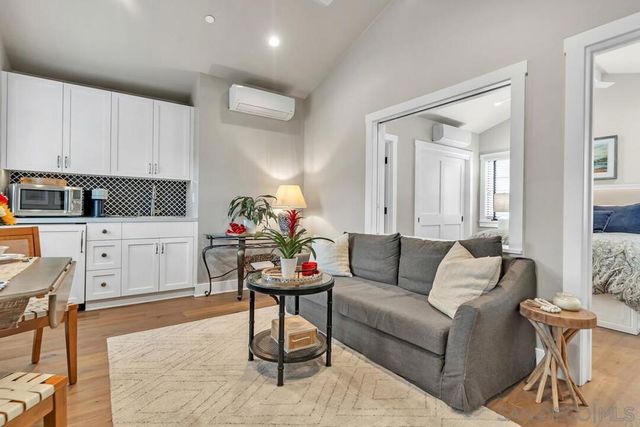 755 I Ave, Coronado, CA 92118