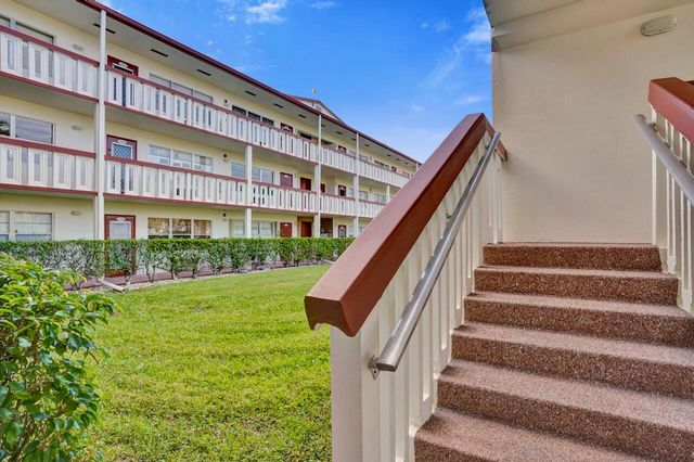 189 Brighton E, Boca Raton, FL 33434