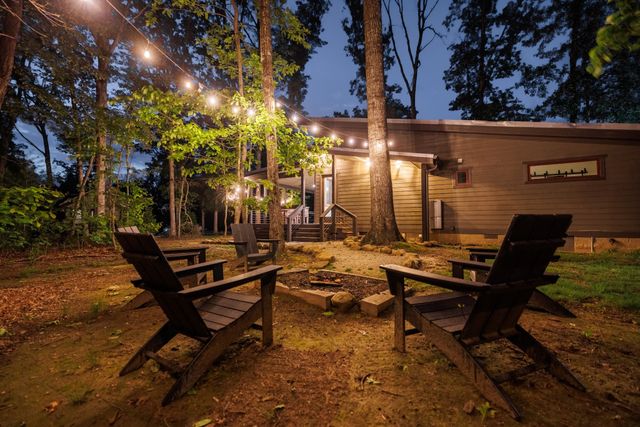 51 Acorn Cv, Tracy City, TN 37387