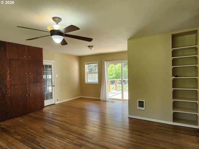 92504 PARADISE POINT Rd, Port Orford, OR 97465