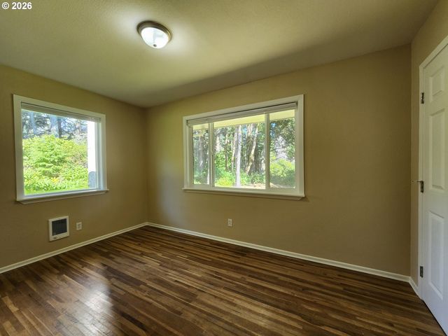 92504 PARADISE POINT Rd, Port Orford, OR 97465