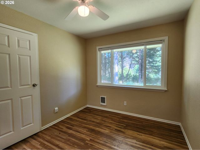 92504 PARADISE POINT Rd, Port Orford, OR 97465