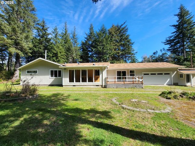 92504 PARADISE POINT Rd, Port Orford, OR 97465