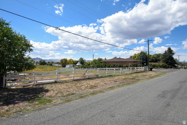 110 E 300 S, Beaver, UT 84713