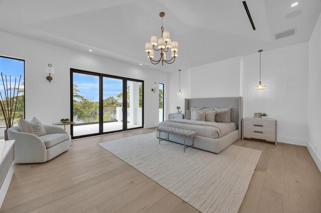 19175 W Riverside Drive, Tequesta, FL 33469