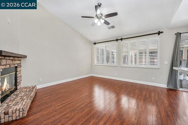 1720 Treehaven Lane, Tracy, CA 95376