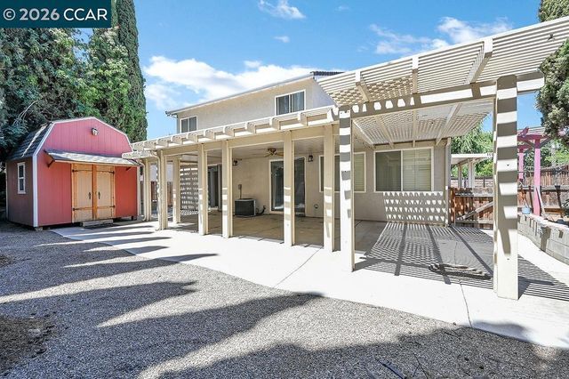 1720 Treehaven Lane, Tracy, CA 95376