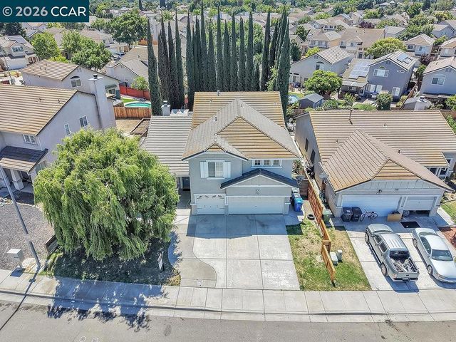 1720 Treehaven Lane, Tracy, CA 95376