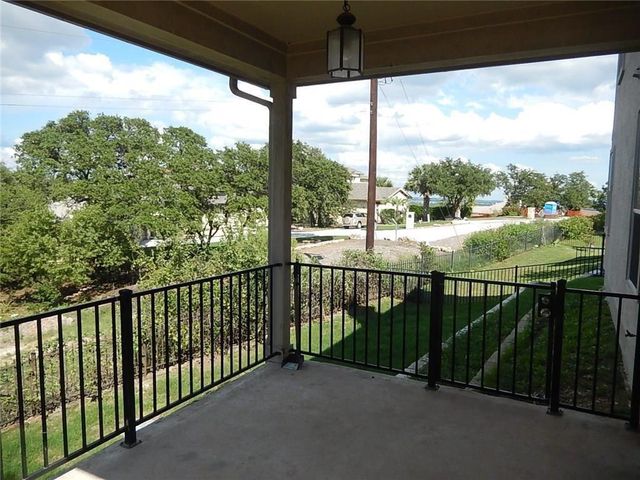 64 White Magnolia CIR, Austin, TX 78734