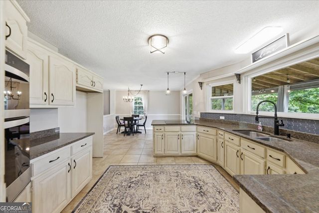 126 Findley Road NE, Rydal, GA 30171