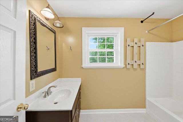 126 Findley Road NE, Rydal, GA 30171