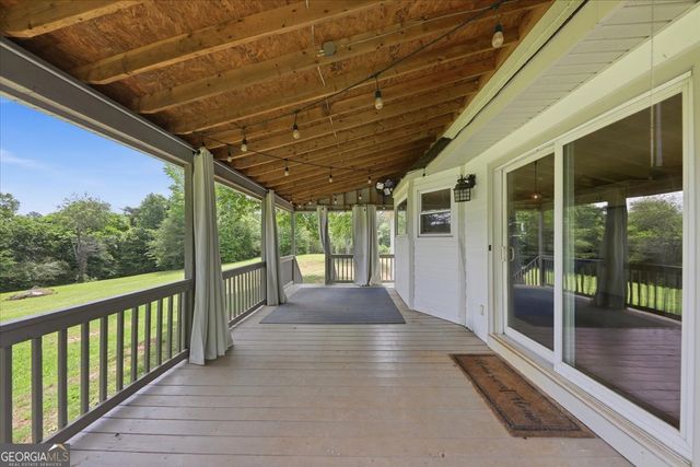 126 Findley Road NE, Rydal, GA 30171