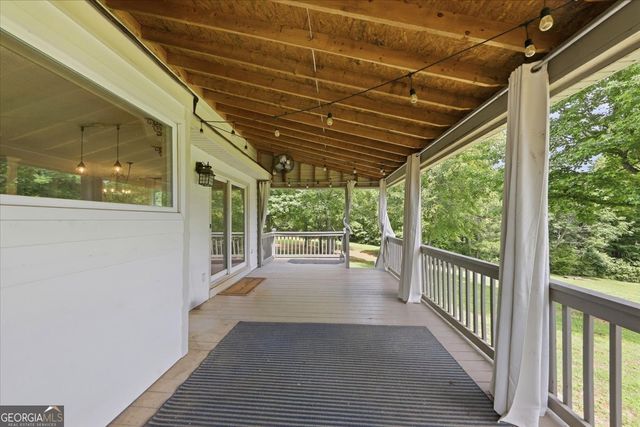 126 Findley Road NE, Rydal, GA 30171