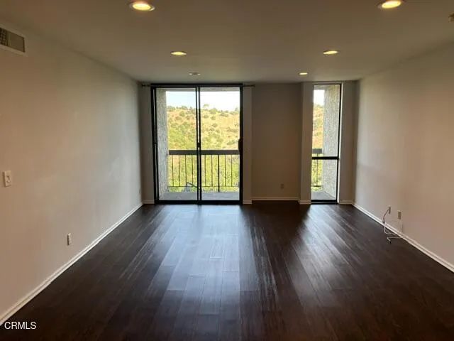 4239 Via Arbolada 206, Los Angeles, CA 90042