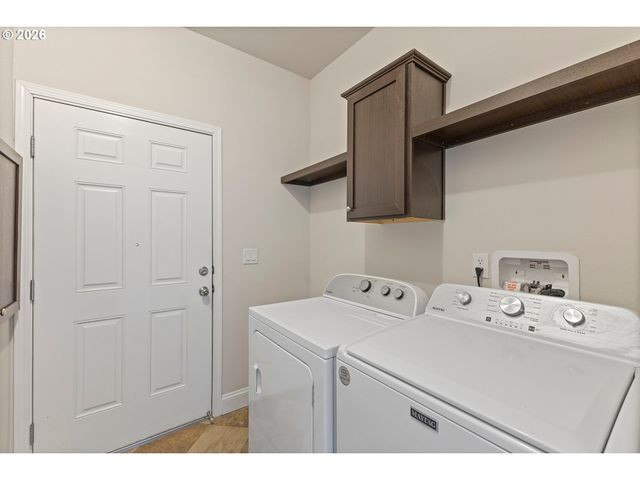 576 Sw GEORGETOWN Way 146, Beaverton, OR 97006