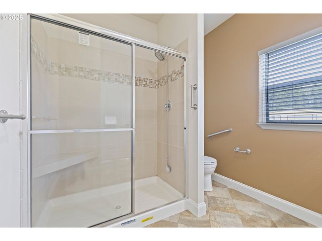 576 Sw GEORGETOWN Way 146, Beaverton, OR 97006