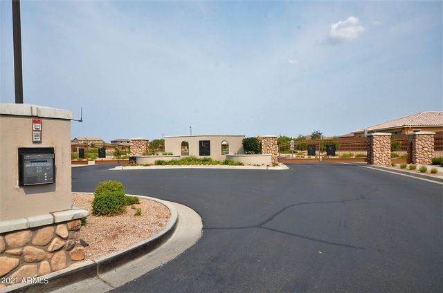 3242 E Rochelle Street, Mesa, AZ 85213
