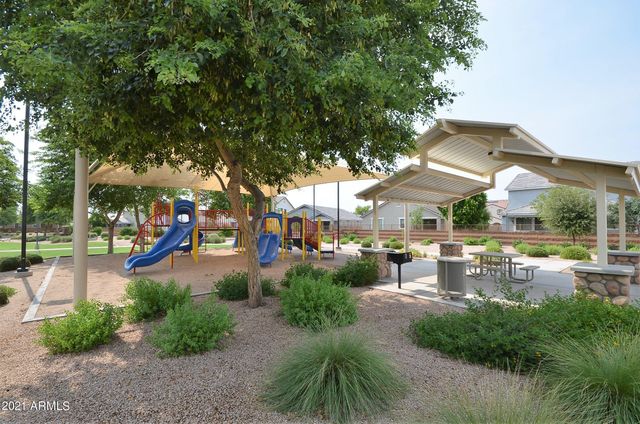 3242 E Rochelle Street, Mesa, AZ 85213