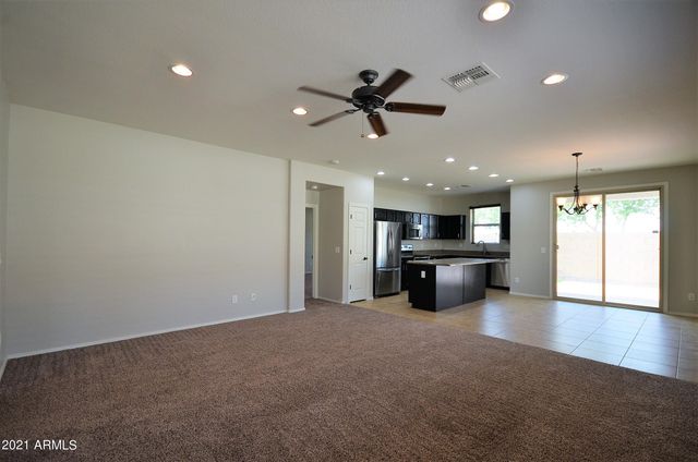 3242 E Rochelle Street, Mesa, AZ 85213