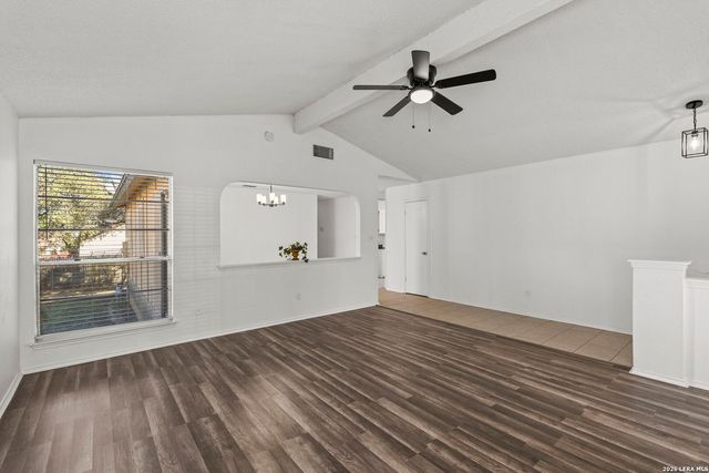 9219 Ridge Climb, San Antonio, TX 78250