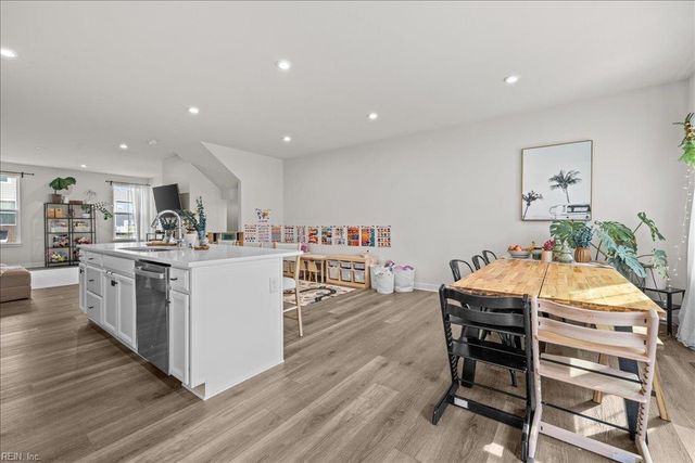 1212 Gunboat DR, Suffolk, VA 23435