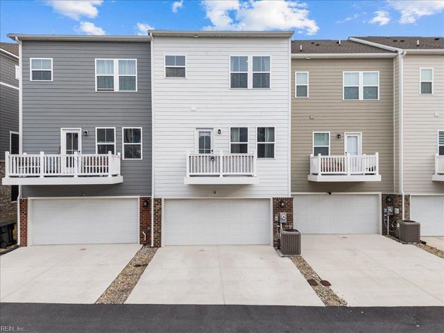 1212 Gunboat DR, Suffolk, VA 23435