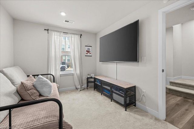 1212 Gunboat DR, Suffolk, VA 23435