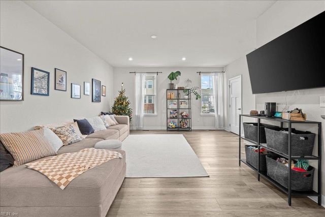 1212 Gunboat DR, Suffolk, VA 23435