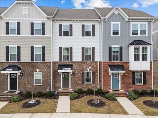 1212 Gunboat DR, Suffolk, VA 23435