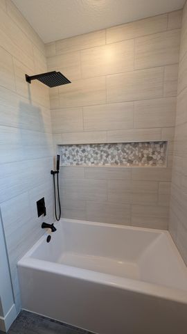 1199 60th Street, Hudson, WI 54016