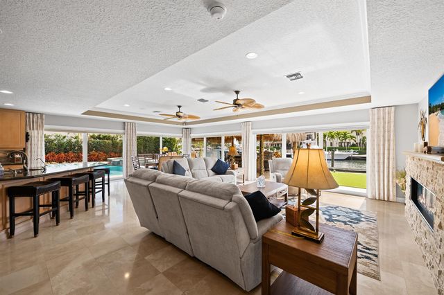 2600 NE 33rd Street, Lighthouse Point, FL 33064
