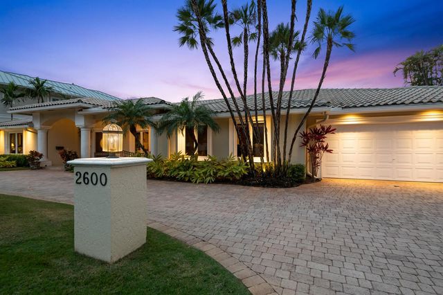 2600 NE 33rd Street, Lighthouse Point, FL 33064