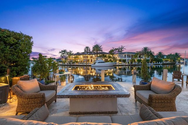 2600 NE 33rd Street, Lighthouse Point, FL 33064