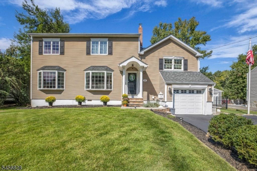 23 Meadow Dr, Little Falls Twp., NJ 07424 — exterior
