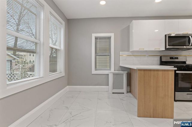 76 Mission Street, Montclair, NJ 07042