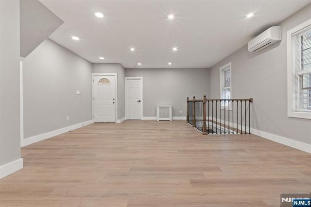 76 Mission Street, Montclair, NJ 07042