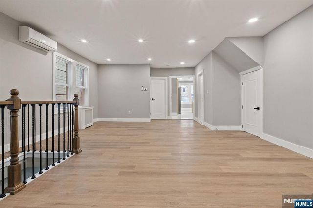 76 Mission Street, Montclair, NJ 07042