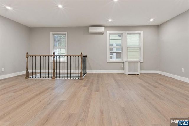 76 Mission Street, Montclair, NJ 07042