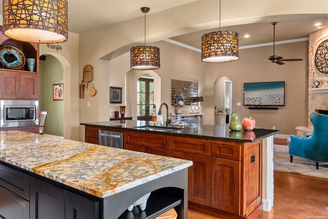 17203 Clovis, Helotes, TX 78023