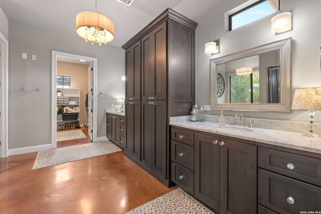 17203 Clovis, Helotes, TX 78023