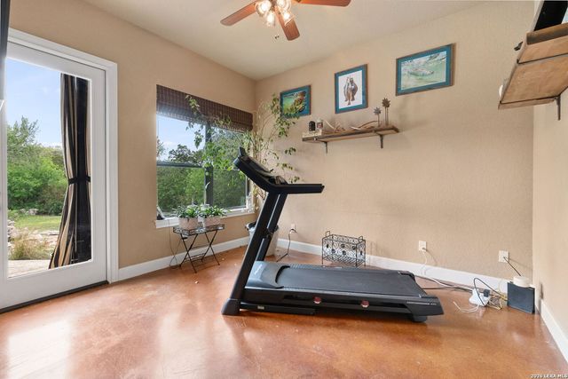 17203 Clovis, Helotes, TX 78023