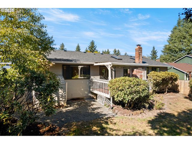 8250 Sw 165TH Ave, Beaverton, OR 97007
