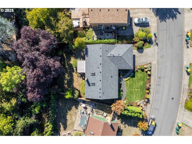 8250 Sw 165TH Ave, Beaverton, OR 97007